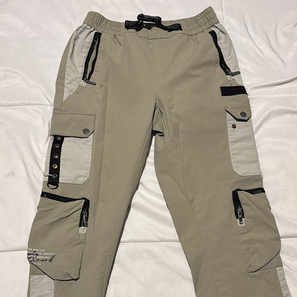Tan Cargo Pants with Adjustable Waistband and Durable Fabric